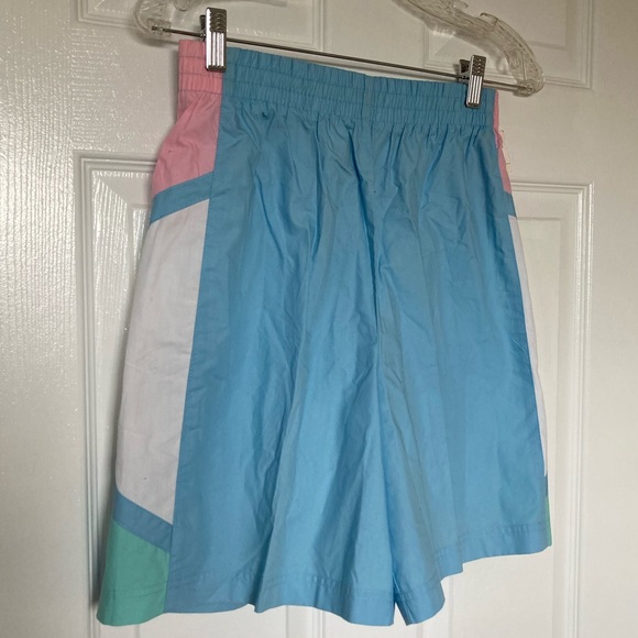 Northern Spirit Vintage Shorts - Picture 4 of 5